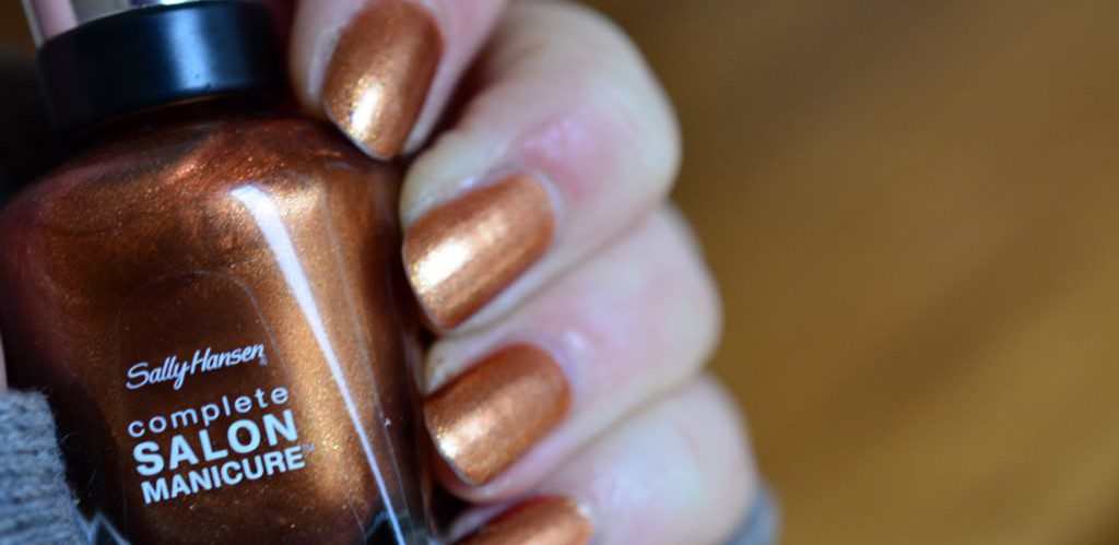 Kupfer auf den Fingern <br/>Sally Hansen Copper 838